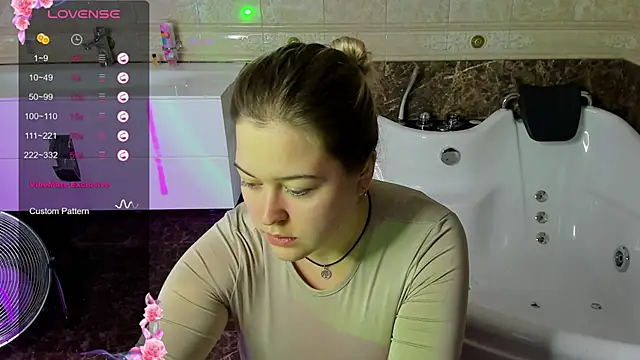 HelenHartt online show from 11-10-25, 01:59