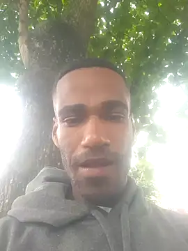 negrobrazil92 online show from 10-21-25, 11:00