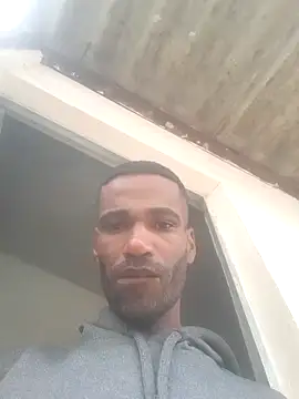 negrobrazil92 online show from 10-22-25, 11:10