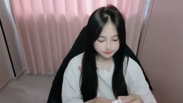 xxz98 online show from 04-12-26, 09:03