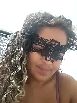 RaphinhaSanches online show from 02-25-26, 05:22