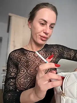  JessyRey  online show from 11-18-25, 08:52