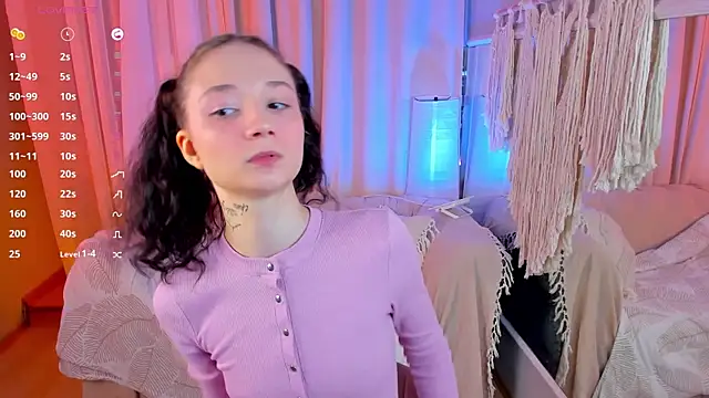 MilliMouse online show from 10-14-25, 01:50