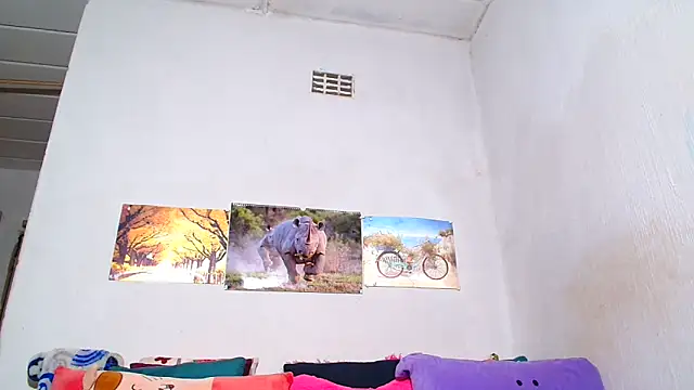 LoloQueen5 online show from 11-04-25, 08:19