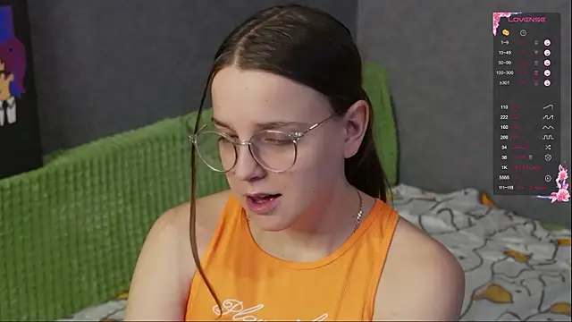 Violetwin online show from 02-24-26, 05:11