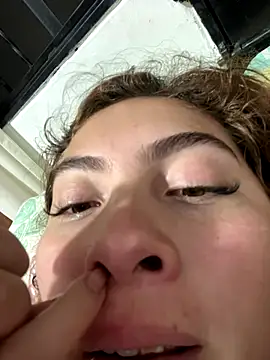 Samantha 2190 online show from 10-27-25, 02:59