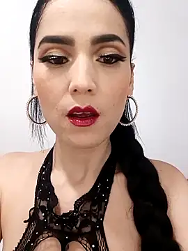 Snapshot of jamila_zair chatting on 11-09-25, 05:22 jamila zair online show from 11-09-25, 05:22