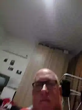 Snapshot of geilerd122 chatting on 09-18-25, 09:50 geilerd122 online show from 09-18-25, 09:50