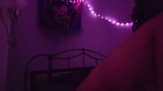 puddled wonderland online show from 11-04-25, 04:22