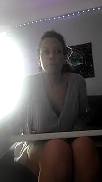 puddled wonderland online show from 11-05-25, 03:01