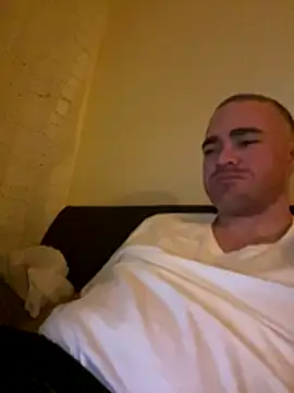 Snapshot of Dallasbest214 chatting on 11-03-25, 06:58 Dallasbest214 online show from 11-03-25, 06:58