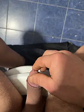 maialexte online show from 01-10-26, 04:14