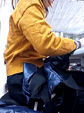 irina hana online show from 11-21-25, 12:54