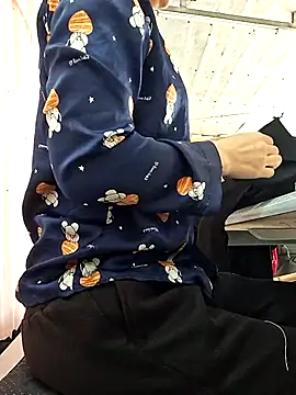 irina hana online show from 11-29-25, 12:57