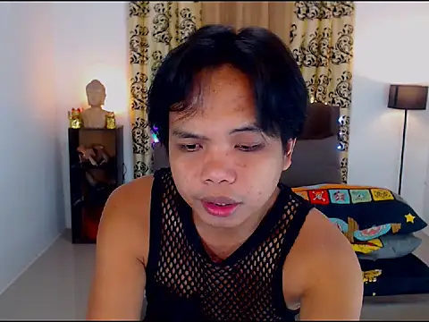 Snapshot of XExtraServiceManX chatting on 09-09-25, 03:17 XExtraServiceManX online show from 09-09-25, 03:17