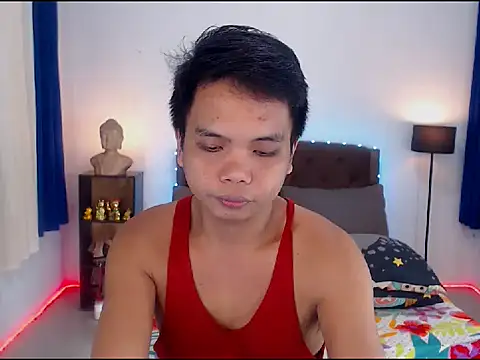 Snapshot of XExtraServiceManX chatting on 11-04-25, 03:05 XExtraServiceManX online show from 11-04-25, 03:05