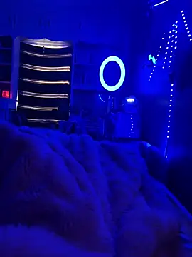 Slave4Him online show from 09-10-25, 04:07