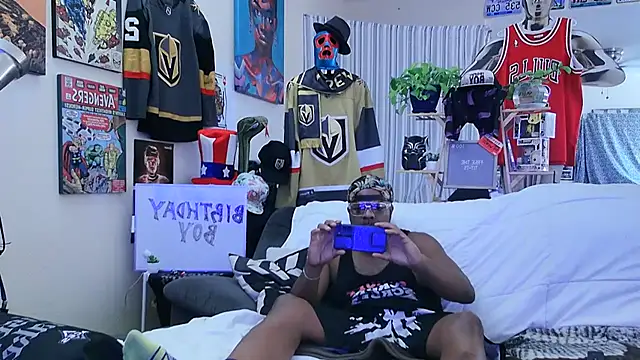 Str8ishVegasGuy online show from 10-21-25, 08:31