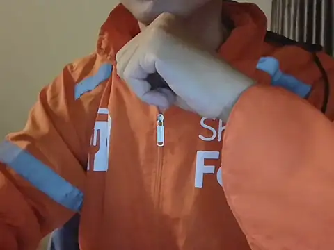 leanhtung123 online show from 04-16-26, 02:40