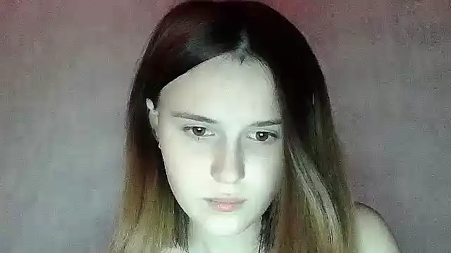 SweetLoraa online show from 10-24-25, 03:58