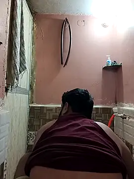 Snapshot of Sarad_sexydaddy chatting on 11-08-25, 03:18 Sarad sexydaddy online show from 11-08-25, 03:18