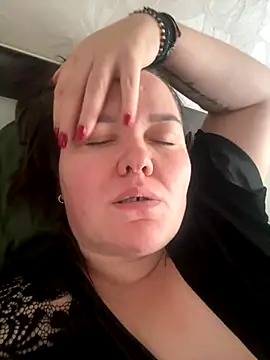 SunnyLeila2101 online show from 10-12-25, 10:25