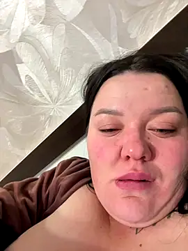 SunnyLeila2101 online show from 12-13-25, 09:42