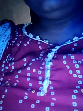 Snapshot of Tamilreethu chatting on 10-07-25, 07:00 Tamilreethu online show from 10-07-25, 07:00