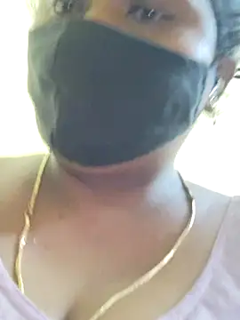 Snapshot of Tamilreethu chatting on 11-22-25, 01:32 Tamilreethu online show from 11-22-25, 01:32