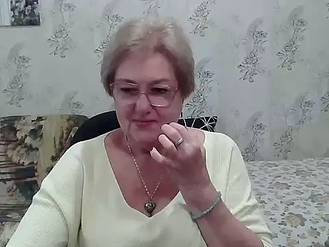 Renata62011 online show from 10-19-25, 12:06