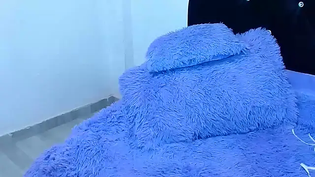 Snapshot of Gabi_Jhons_23 chatting on 11-20-25, 10:04 Gabi Jhons 23 online show from 11-20-25, 10:04