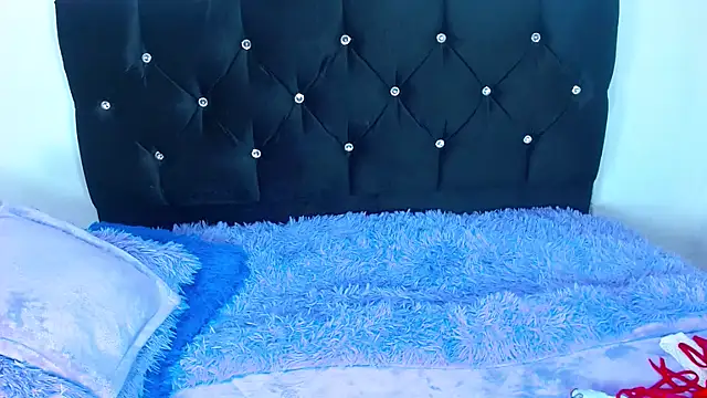 Gabi Jhons 23 online show from 12-21-25, 08:43