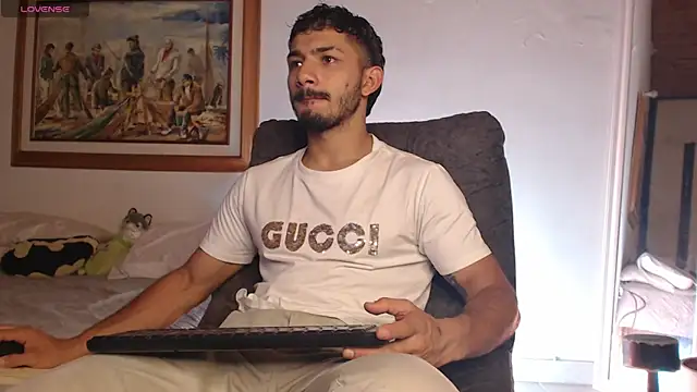 Snapshot of ArturoCardona_ chatting on 02-25-26, 08:57 ArturoCardona online show from 02-25-26, 08:57