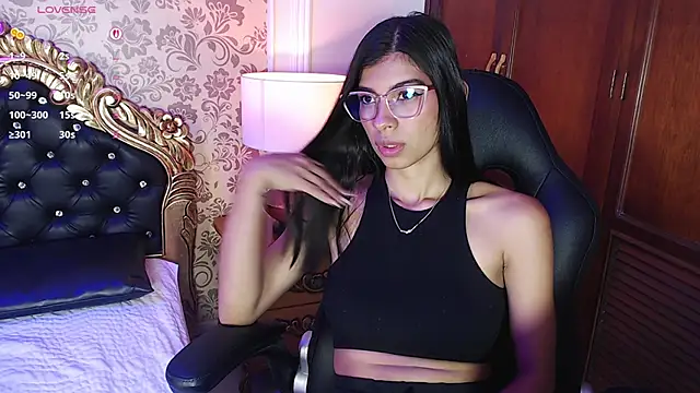 Lola Pierce online show from 09-25-25, 11:58