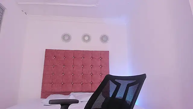 KingStark  online show from 10-07-25, 11:40