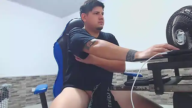 mister cum1999 online show from 01-10-26, 06:59