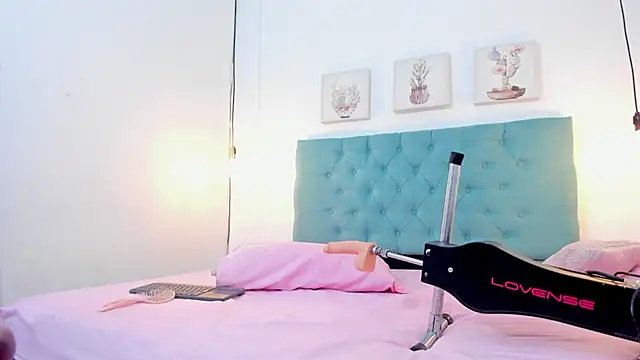 cris dulce online show from 10-25-25, 06:02