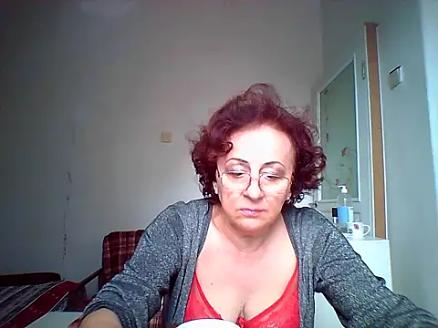Julia54391 online show from 09-16-25, 06:58