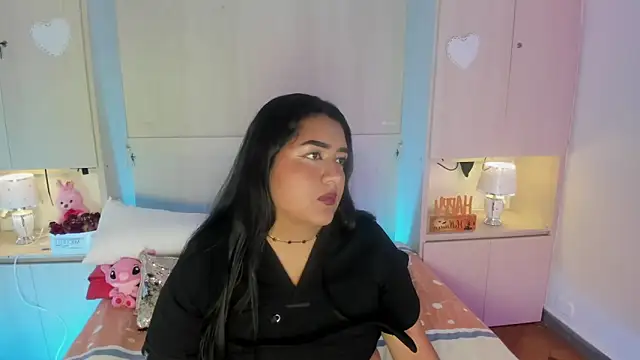 LilyWhitney online show from 10-22-25, 03:51