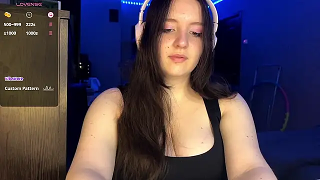 LauretteRagar online show from 10-07-25, 06:38