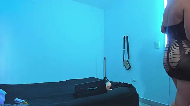 dereck and julie online show from 12-05-25, 06:48