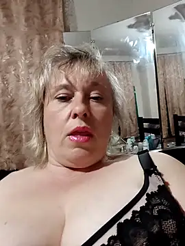 Catherine372311 online show from 04-15-26, 07:43