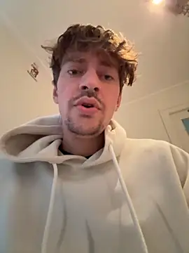 hottest23 online show from 11-30-25, 01:15