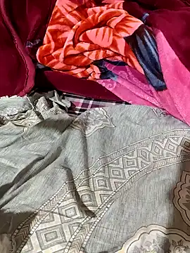 POOJACOUPLE online show from 01-31-26, 11:36