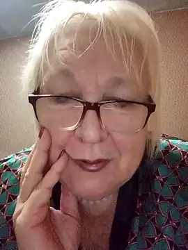 Alexia64231 online show from 11-01-25, 03:30