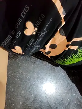 Snapshot of Bhabi-Hot0 chatting on 04-08-26, 01:00 Bhabi-Hot0 online show from 04-08-26, 01:00