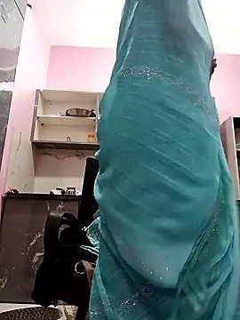 Cutie bhabhi online show from 10-09-25, 07:12