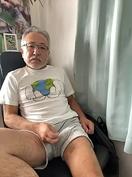 gholly2007 online show from 10-12-25, 03:27