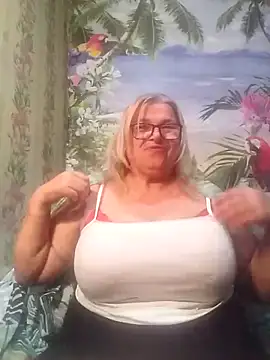 Snapshot of MargaritaSweet51 chatting on 10-26-25, 08:59 MargaritaSweet51 online show from 10-26-25, 08:59