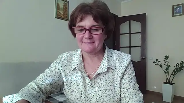 Galina56301 online show from 09-18-25, 03:25